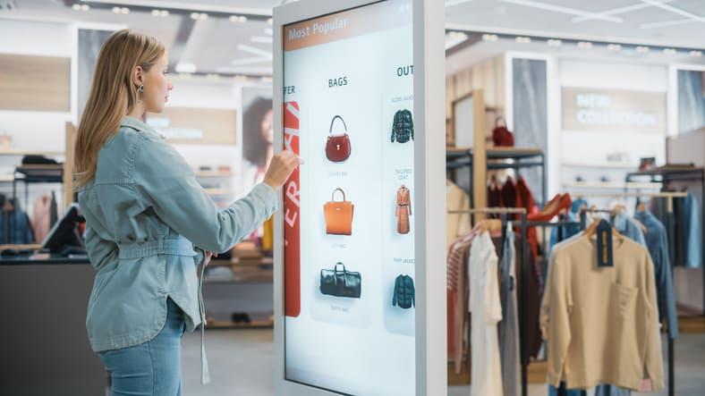 Designing Engaging Online Retail Environments